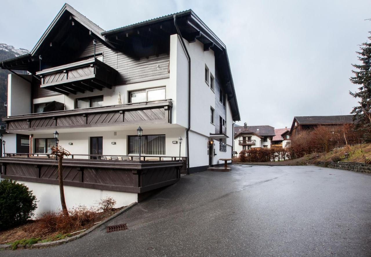 Haus 4 Montafon By Pferd Auf Wolke Daire Gaschurn Dış mekan fotoğraf