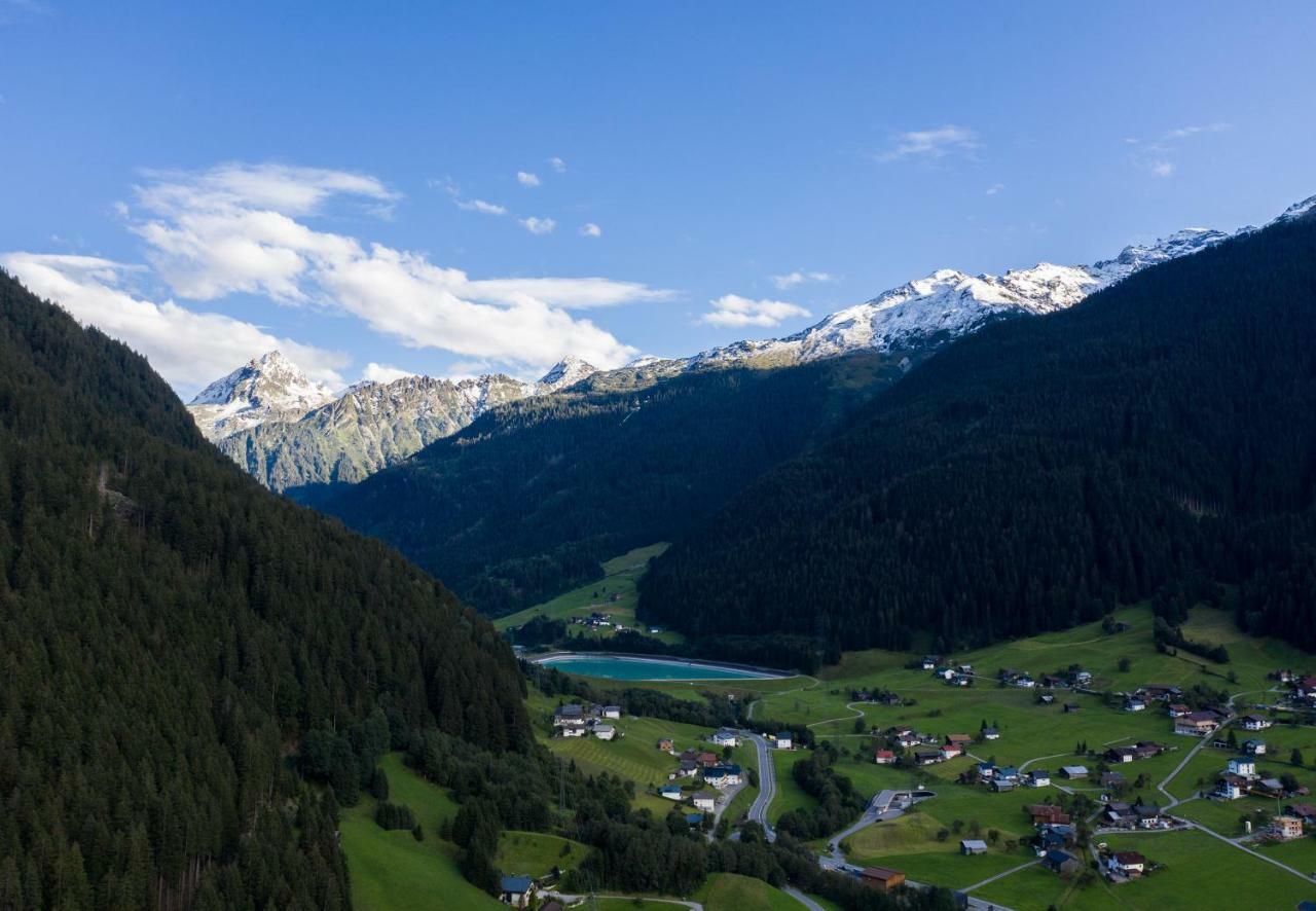 Haus 4 Montafon By Pferd Auf Wolke Daire Gaschurn Dış mekan fotoğraf